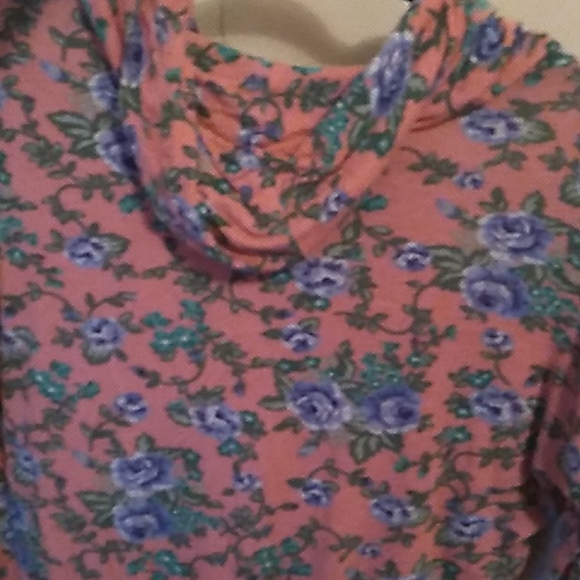 Sweater - Picture 3 of 4